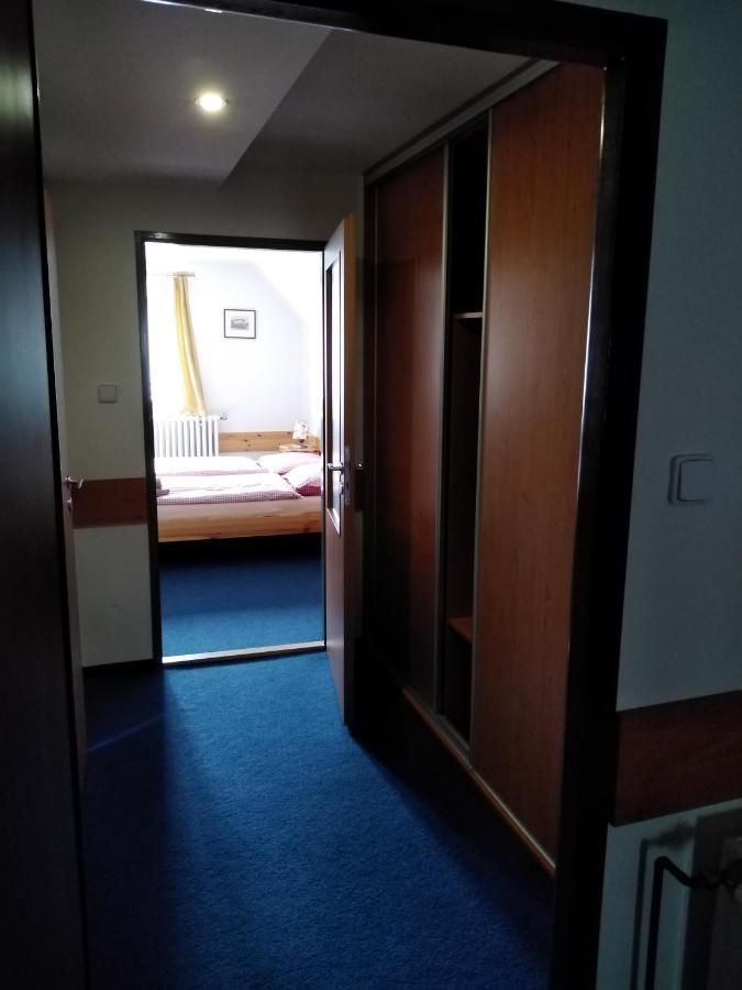 Penzion Iris Krkonoše Horní Maršov Esterno foto